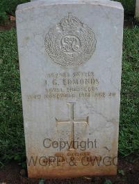 Dar Es Salaam War Cemetery - Edmonds, J G